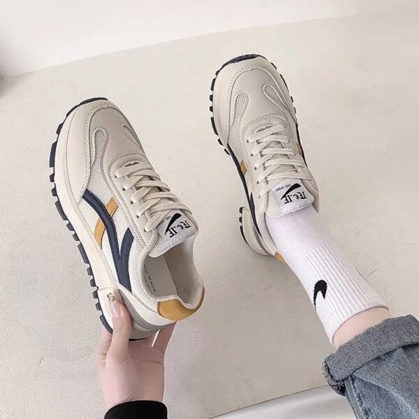 Lightweight Soft Sole Running Sneakers