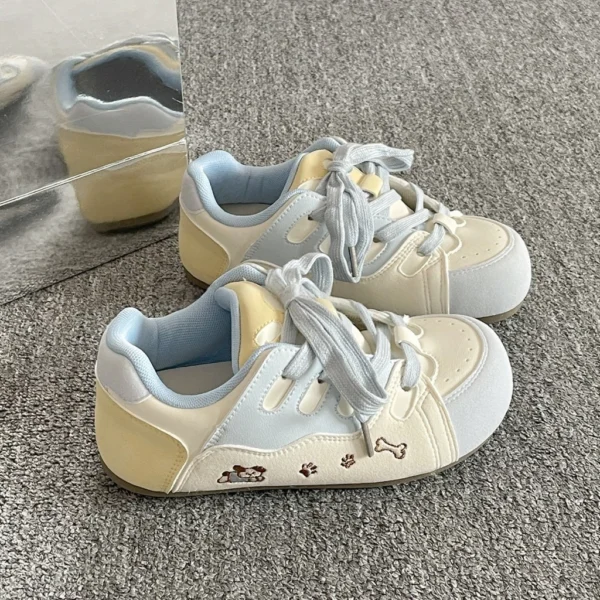 my-11134207-820l8-mpc1p68gsefjd7.webp Cute Embroidered Chunky Sneakers