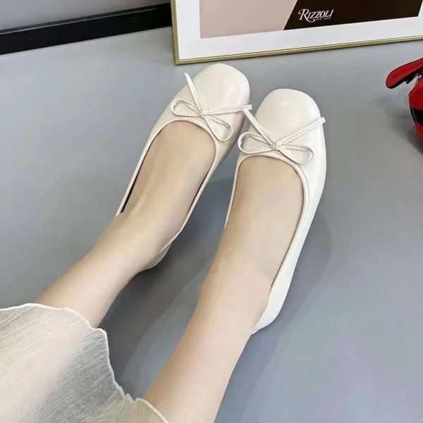 my-11134207-820la-mi9ttmy8uadifd.webp Square Toe Bow Work Flats