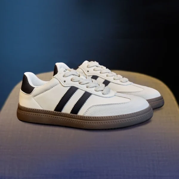 Retro Soft Sole Running Shoes