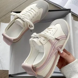 Comfortable Flat Sneakers